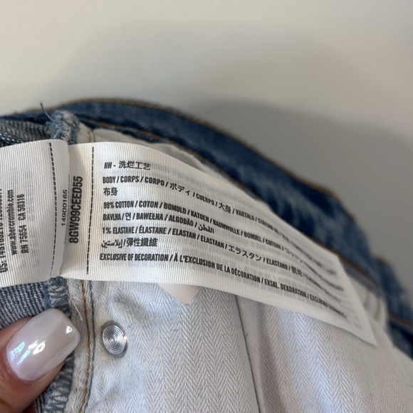 Abercrombie & Fitch The Cutoff Short High Rise Medium Wash Size 30 - Picture 6 of 6